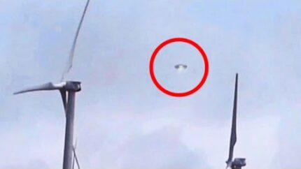 Insane UFO Videos! The Enigma Of Flying Saucers Orbs Mystery Sightings