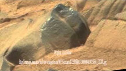 UFO Sightings UFO Hunter Discovers Ancient Humanoid Carving On Mars? 2015