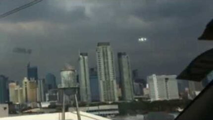 Strange UFO sightings (Makati Philippines) 2014