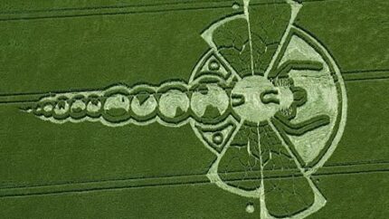 (Aliens and UFO Documentary) Crop Circles