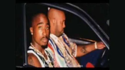 TUPAC IS STILL ALIVE [Best Proof  –  Must Watch It !!]   Share With Your Friends !