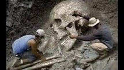 Giant Human Skeletons: Mass Government Cover-Up  PT.1/3