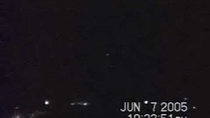 REAL UFO VIDEO PHOENIX ARIZONA (PHOENIX LIGHTS) INTERDIMENSIONAL?