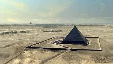 Did One Of The Egyptian Pyramids Explode 12,000 Years Ago?
