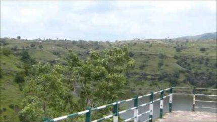 View point of valley on the way to Ellora caves  …. Video by Tandavakrishna Tungala