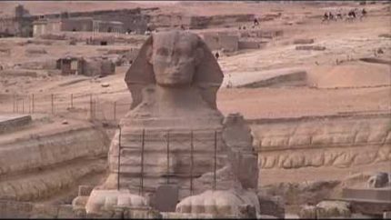 The Great Pyramid & The Sphinx Of Giza , Egypt