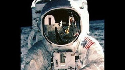 The Moon Landings Fact or Fiction? Decide for yourself!