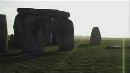 Travel – Mysterious Stonehenge, England