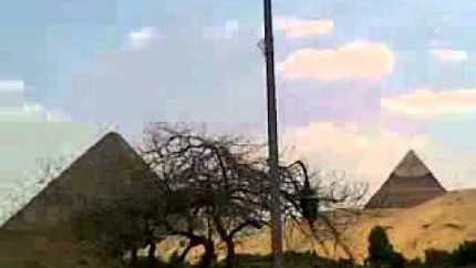 THE GREAT PYRAMIDS OF GIZA – EGYPT – 2010