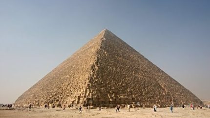 Where is the Great Pyramid of Giza located Google Earth map