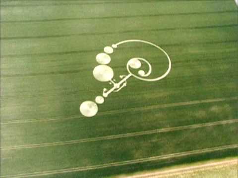 What On Earth? Evidence of Hoaxing – Crop Circle Documentary