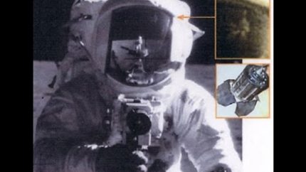 10 Reasons the Moon Landings Could Be a Hoax