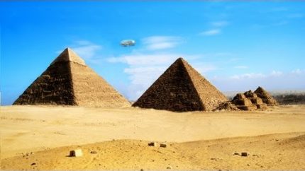 Ufo at the Great Pyramid in Egypt