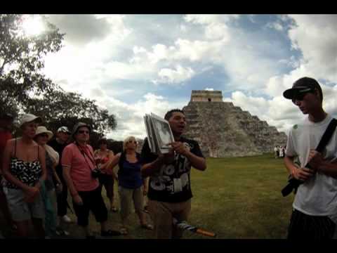 Chichén Itzá: Legends of Mayan Gods