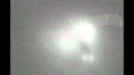 Latest-UFO-Sightings  UFO activity over Niagara Falls in Canada – Oct-2011.flv