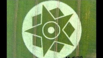 Crop circles: Harewell Lane, nr Besford, Worcestershire, UK 15 June 2014