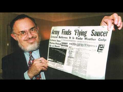 Stanton Friedman Talks Roswell And The Majestic 12