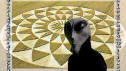 Aliens – Crop Circles & Designs