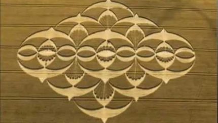 impressive CROP CIRCLES AND ALIENS, WHAT TO BELIEVE, WHAT NOT TO?