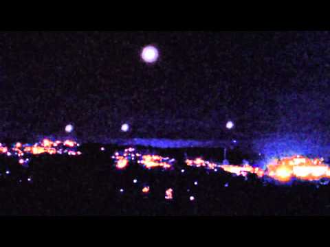 UFO Releasing Glowing Orbs Into a Formation in Western Massachusetts (UFO Invasion)
