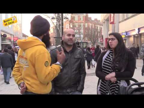 Muslim family question and then praise Sikhi! Street Parchar