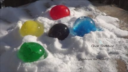“Frozen Orbs” Frozen Water Balloons With Food Coloring