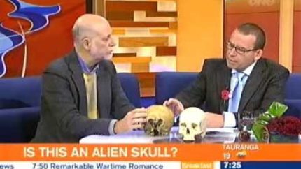 Alien-Human Hybrid Lloyd Pye and the Starchild Skull on the Breakfast show, New Zealand 24/4/09