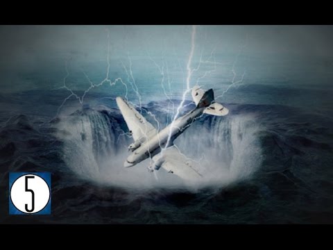 5 Theories That Could Explain The Bermuda Triangle Mystery