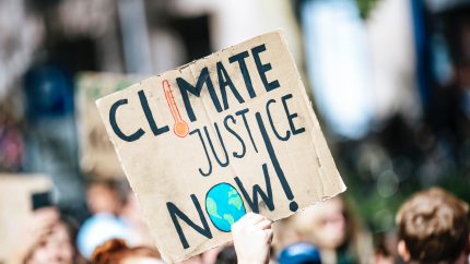 Climate Activists Vs World Leaders – Time for Decisive Action on Fossil Fuel